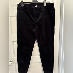 Eileen Fisher pull on black corduroy pants size XL